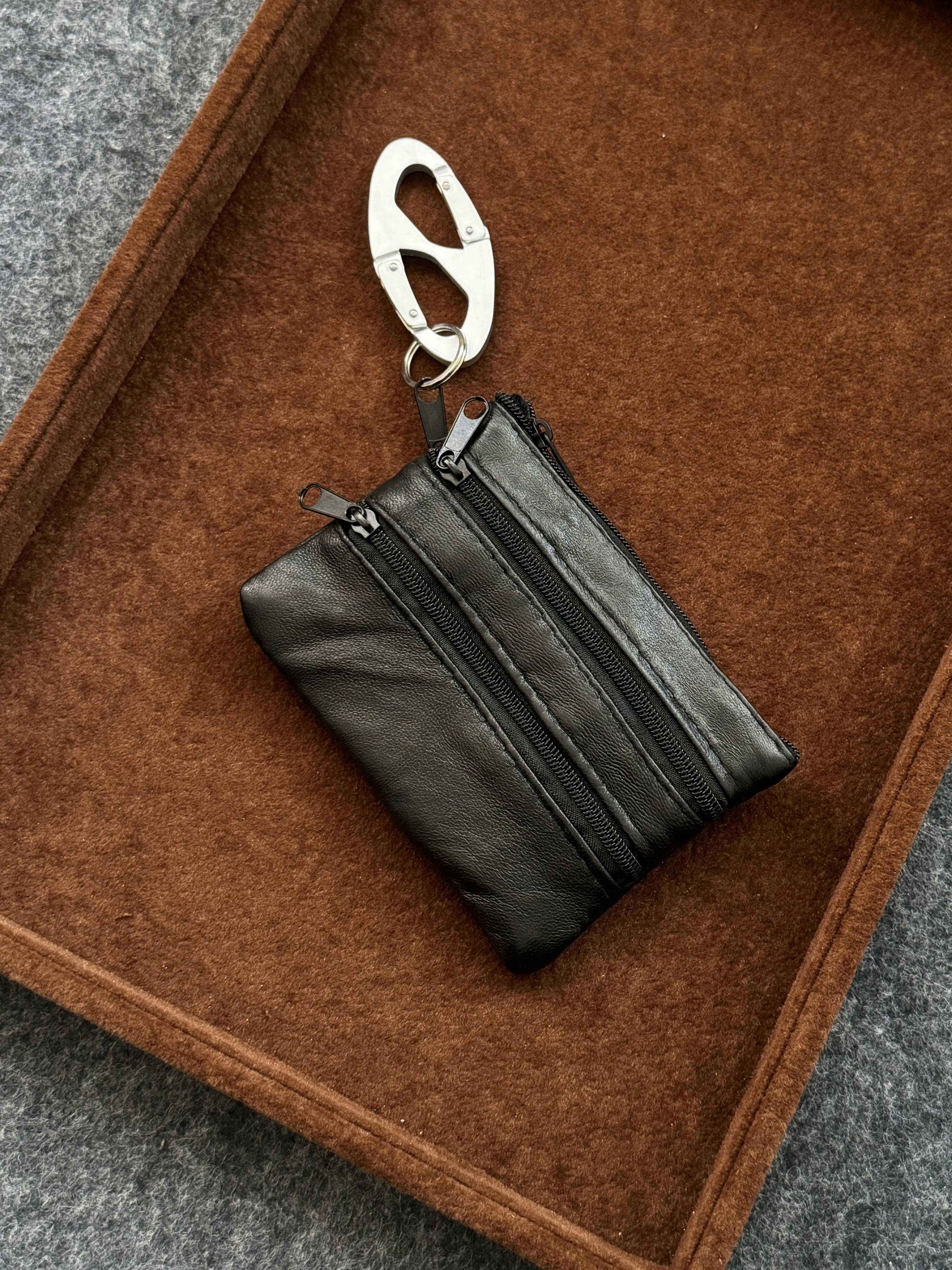 Oval Double-Clip Mini Pouch Bag Charm — Cleanfit Accessory