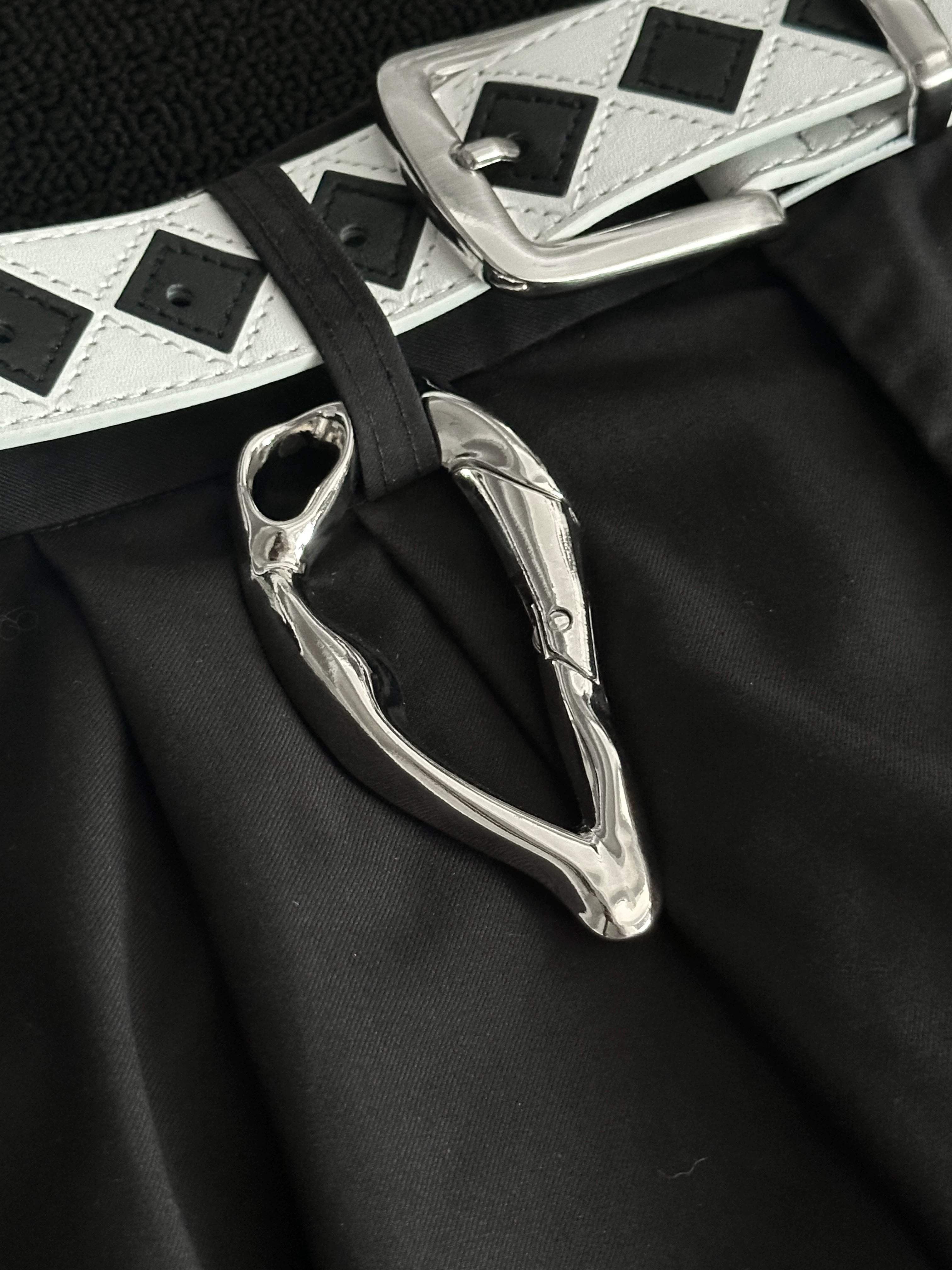 Irregular Spring Hook Keychain — Cyberpunk Industrial Charm